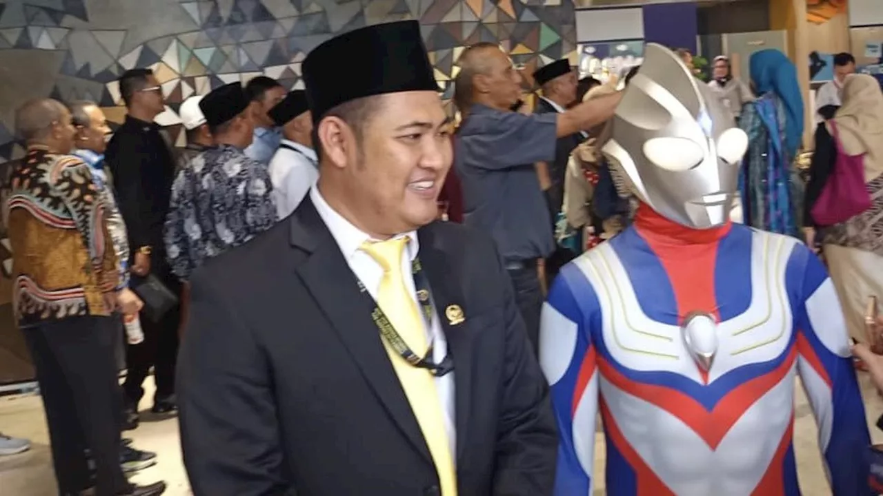 6 Fakta Menarik Jamaludin Malik, Bawa Ultraman Saat Pelantikan Anggota DPR