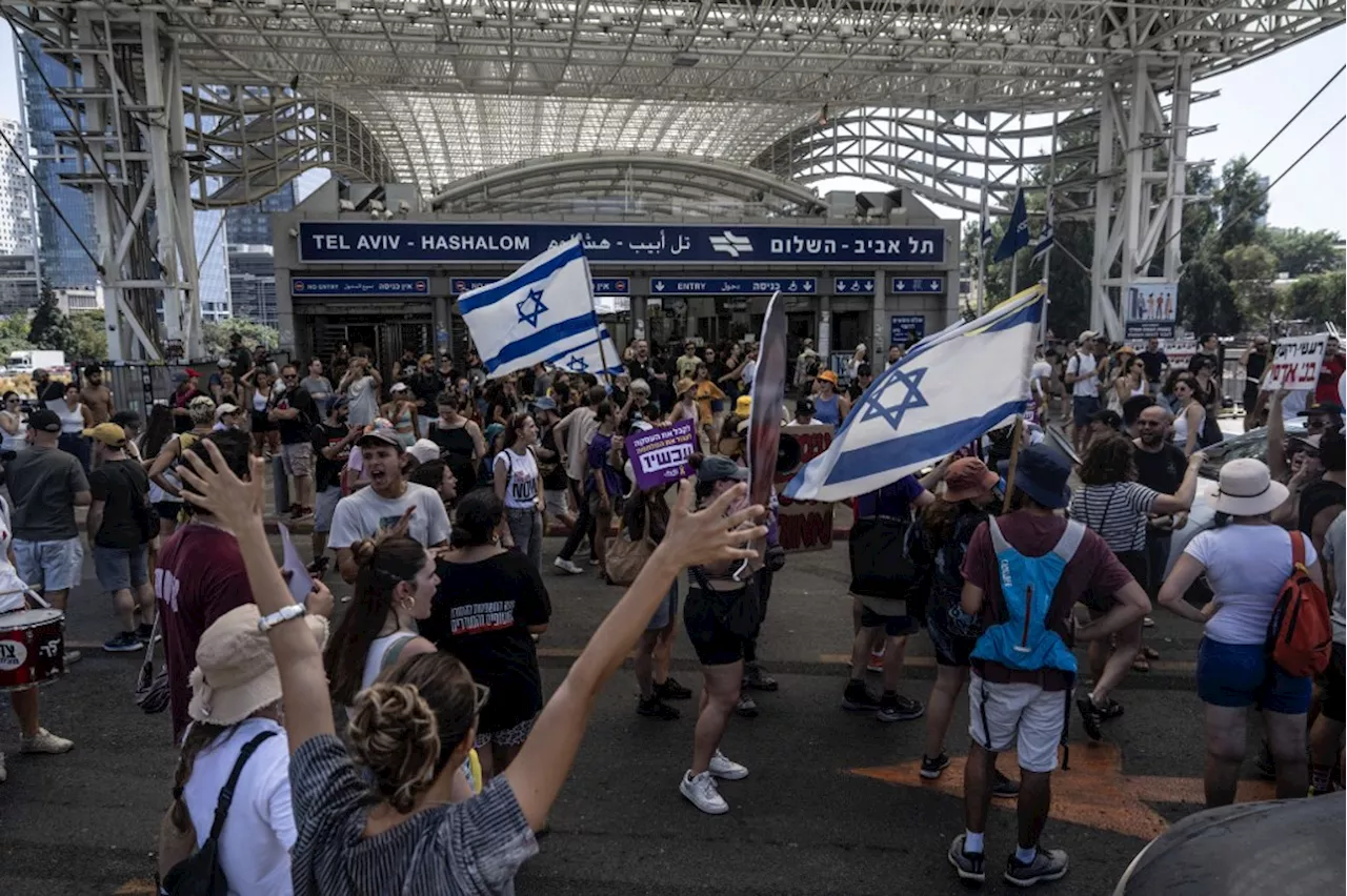 Manifs monstres, grève générale... En Israël, la société civile vent debout contre Netanyahou