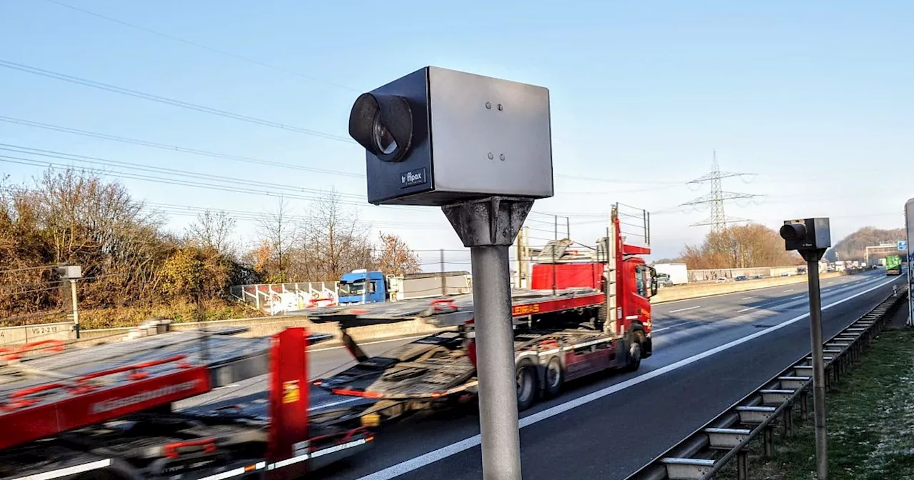 Warum ein Mini-Loch im Asphalt die Rückkehr des Bielefelder A2-Blitzers verhindert