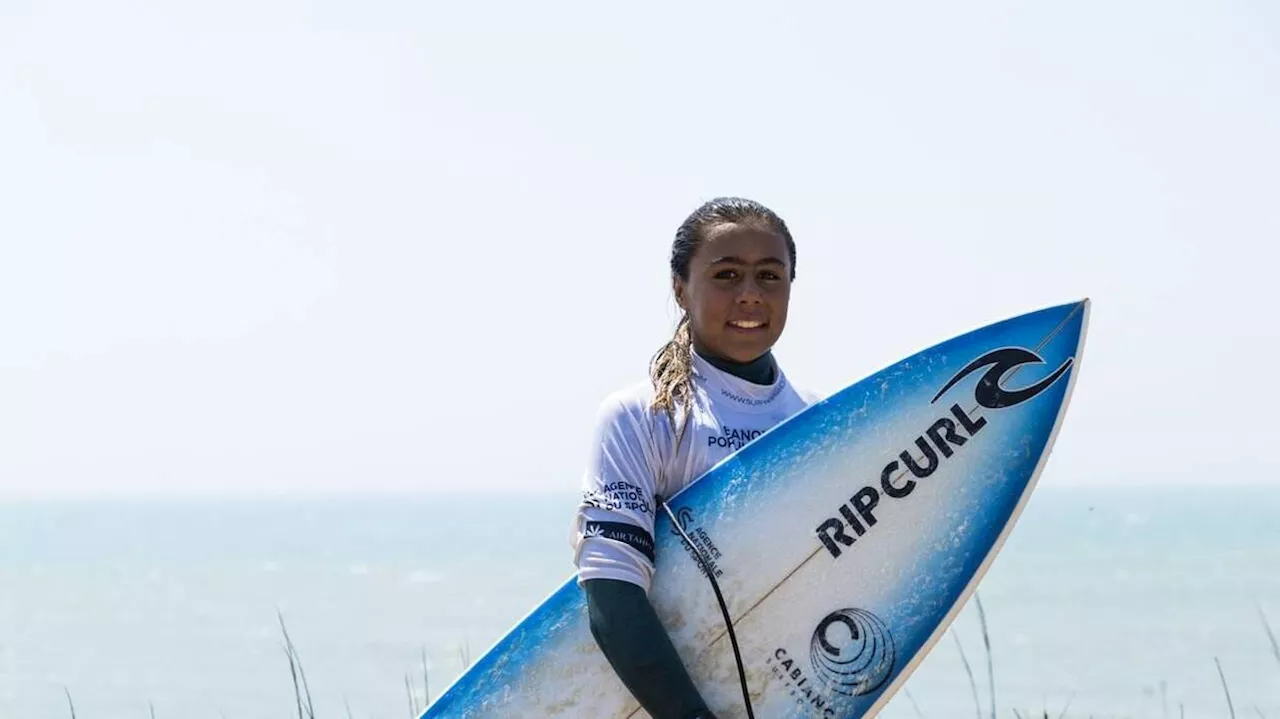 VIDÉO. Surf : À 13 ans, la française Tya Zebrowski signe des performances bluffantes