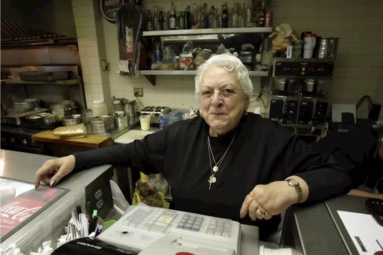 Vonda Bucci, matriarch of sandwich favorite John’s Roast Pork, has died at 91