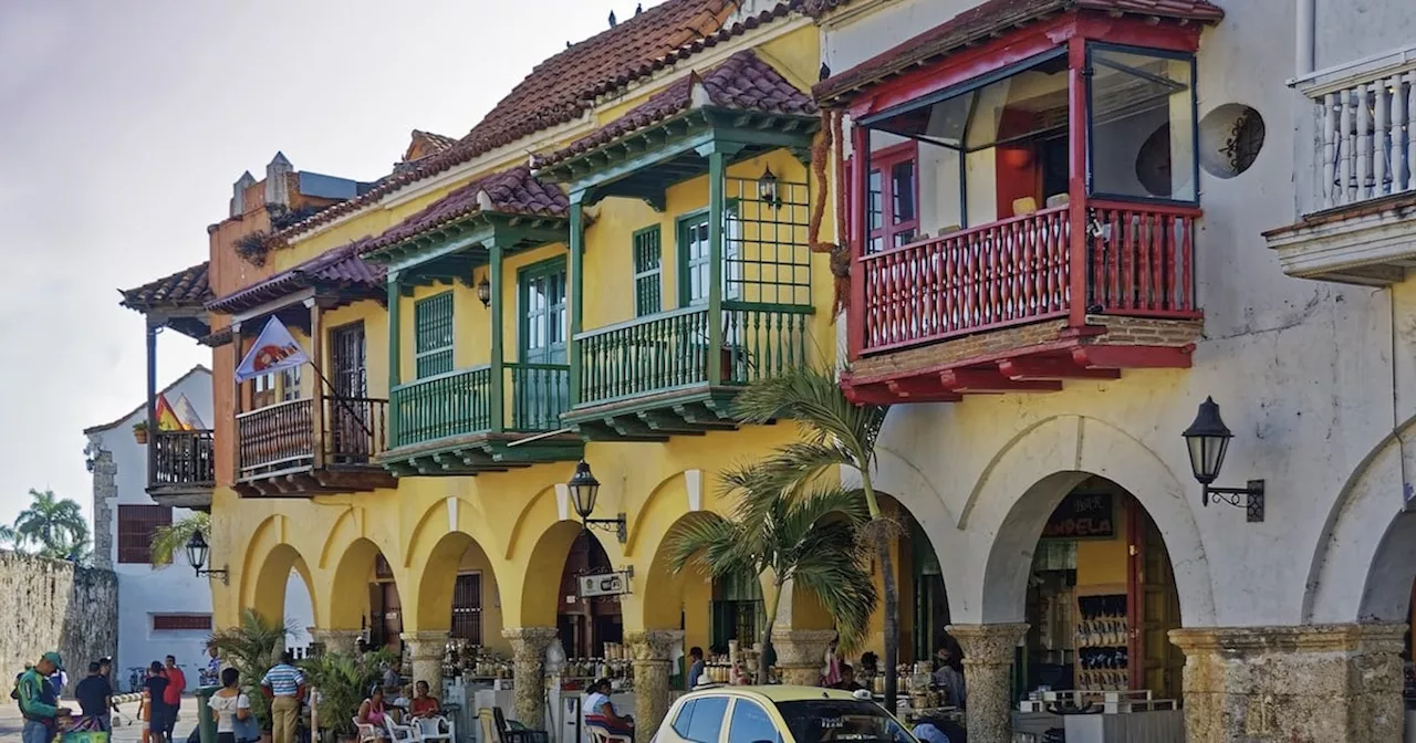 Turistas extranjeros se defendieron de presunto ladrón en Cartagena y lo mandaron al hospital