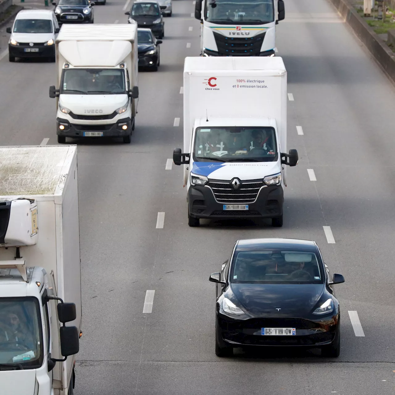 Périphérique à 50 km/h : Valérie Pécresse met en place un baromètre pour évaluer la mesure d'Anne Hidalgo