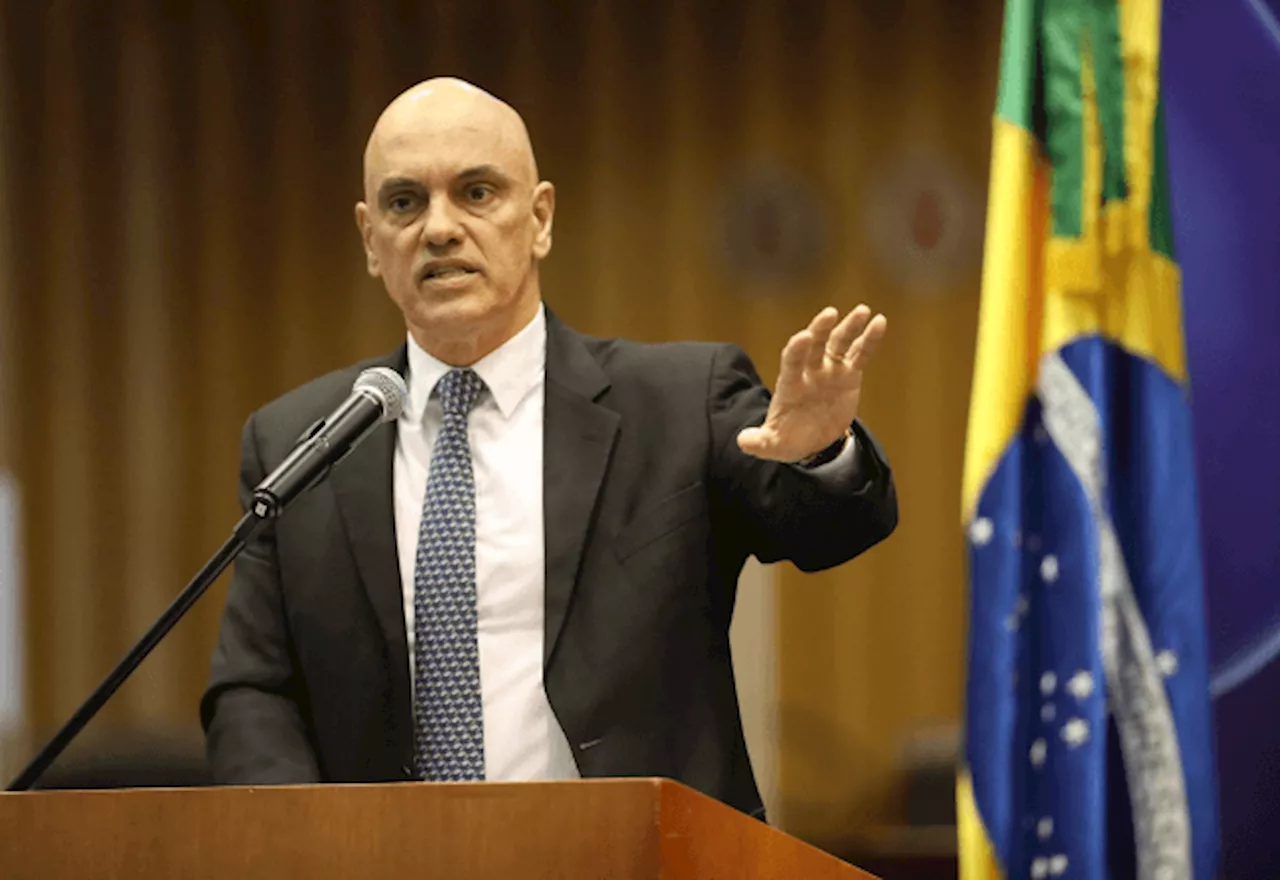 Moraes determina o desbloqueio imediato das contas bancárias do X no Brasil