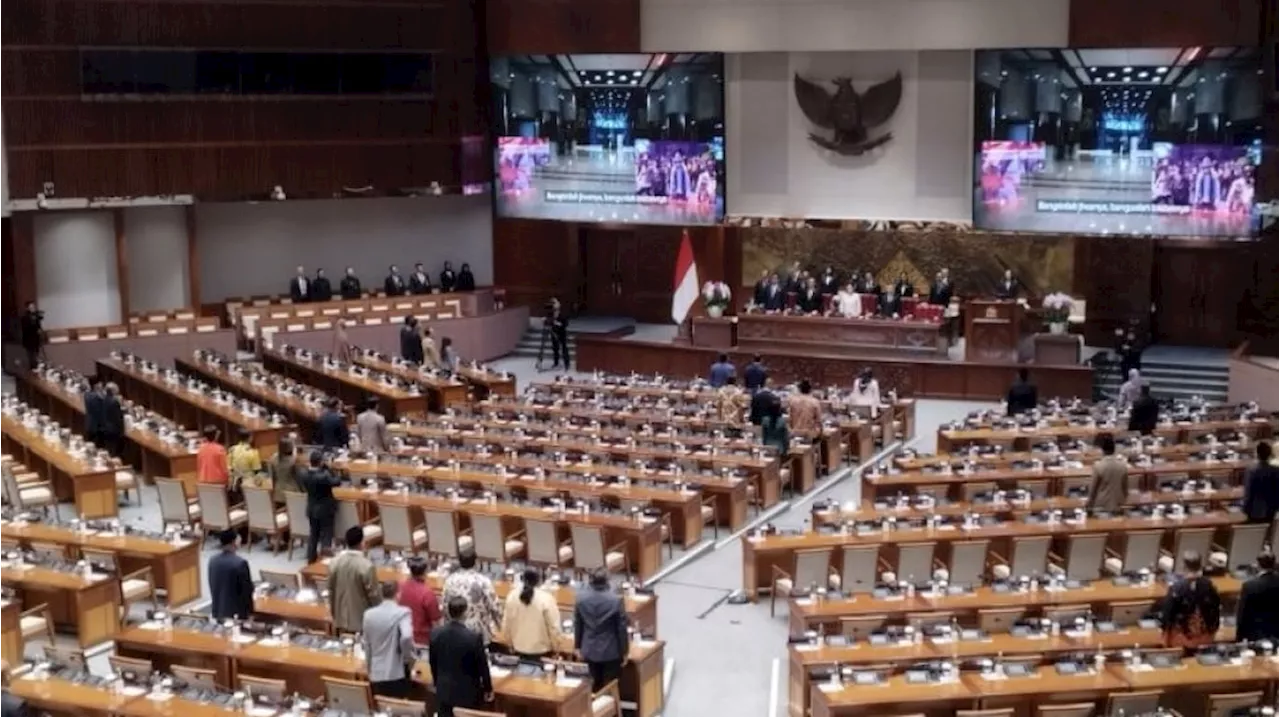 Berapa Uang Pensiun Anggota DPR? Cuma Kerja 5 Tahun Tapi Dapat Uang Pensiun Seumur Hidup