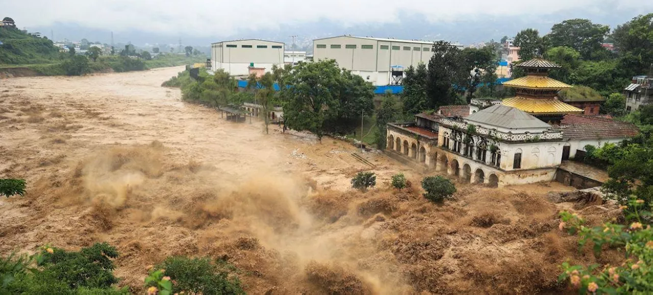 Nepal: Hundreds killed as 'unprecedented' flash floods strike capital Kathmandu