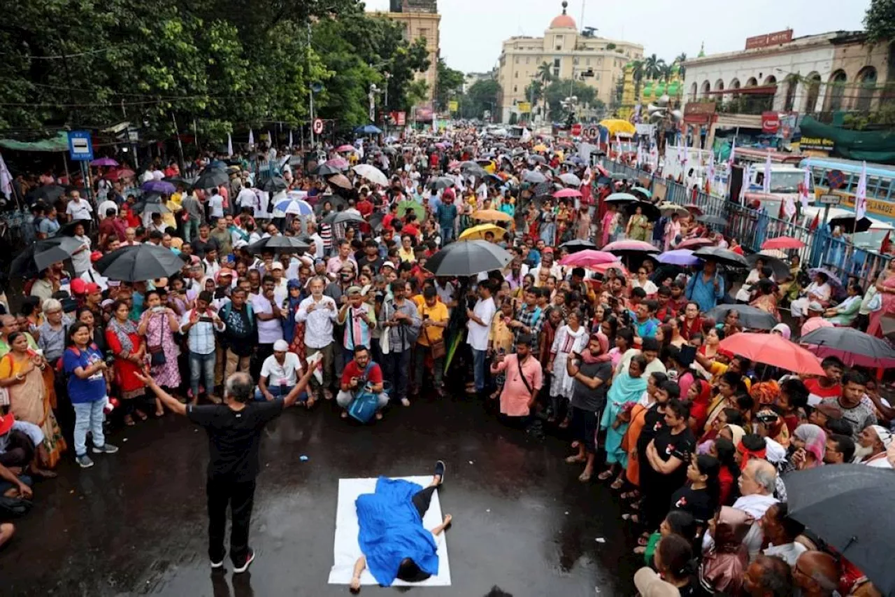 Thousands march in India as doctors resume strike