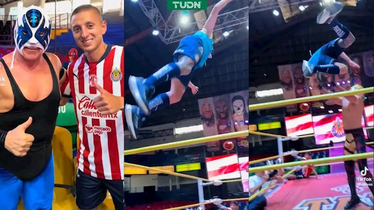 'Piojo' Alvarado muestra su faceta de luchador en Chivas, ¿el Rey Pistaches?