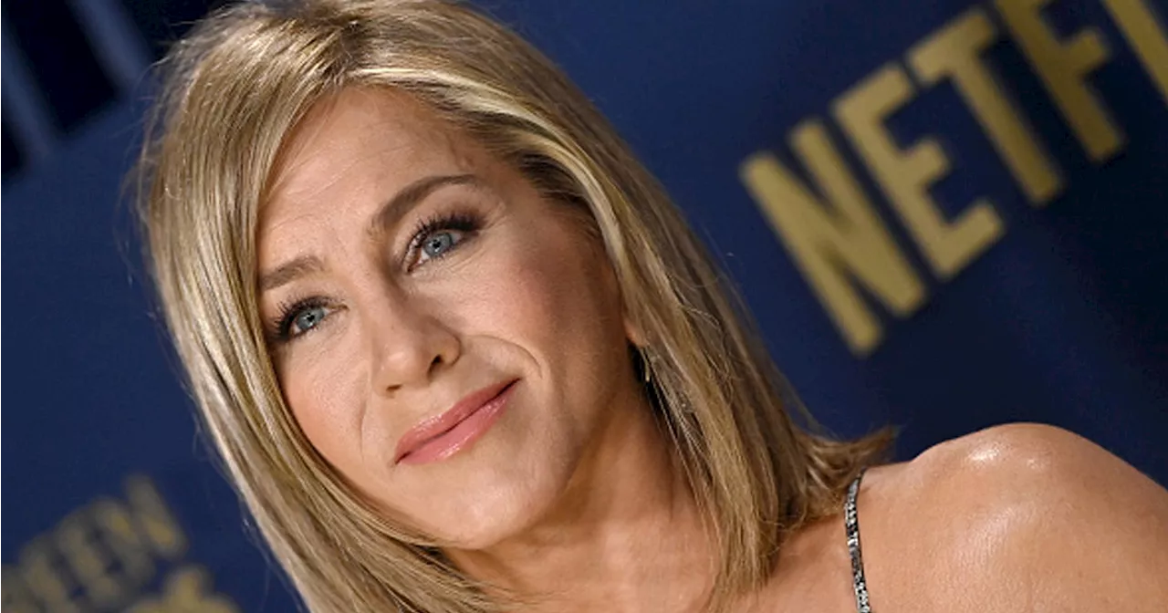 Jennifer Aniston Uses This Mascara for Her Iconic Wispy Lashes