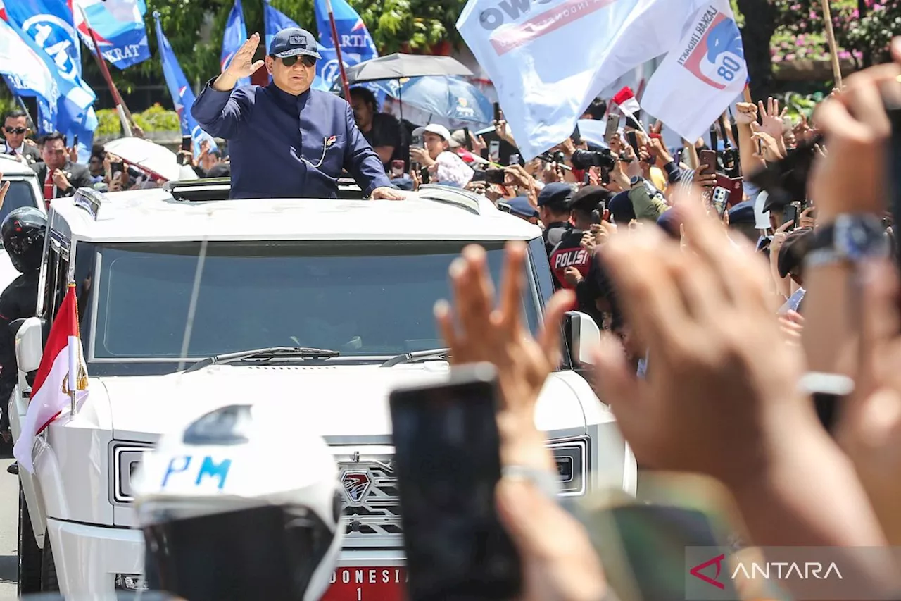 Naiki Maung Garuda, Presiden Prabowo Subianto menuju istana kepresidenan usai pelantikan