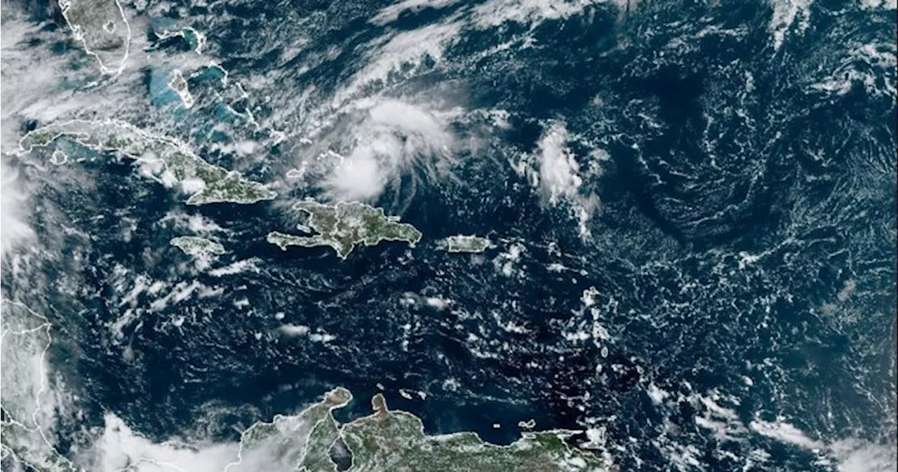 Hurricane Oscar Makes Landfall in Bahamas, Heads Toward Cuba