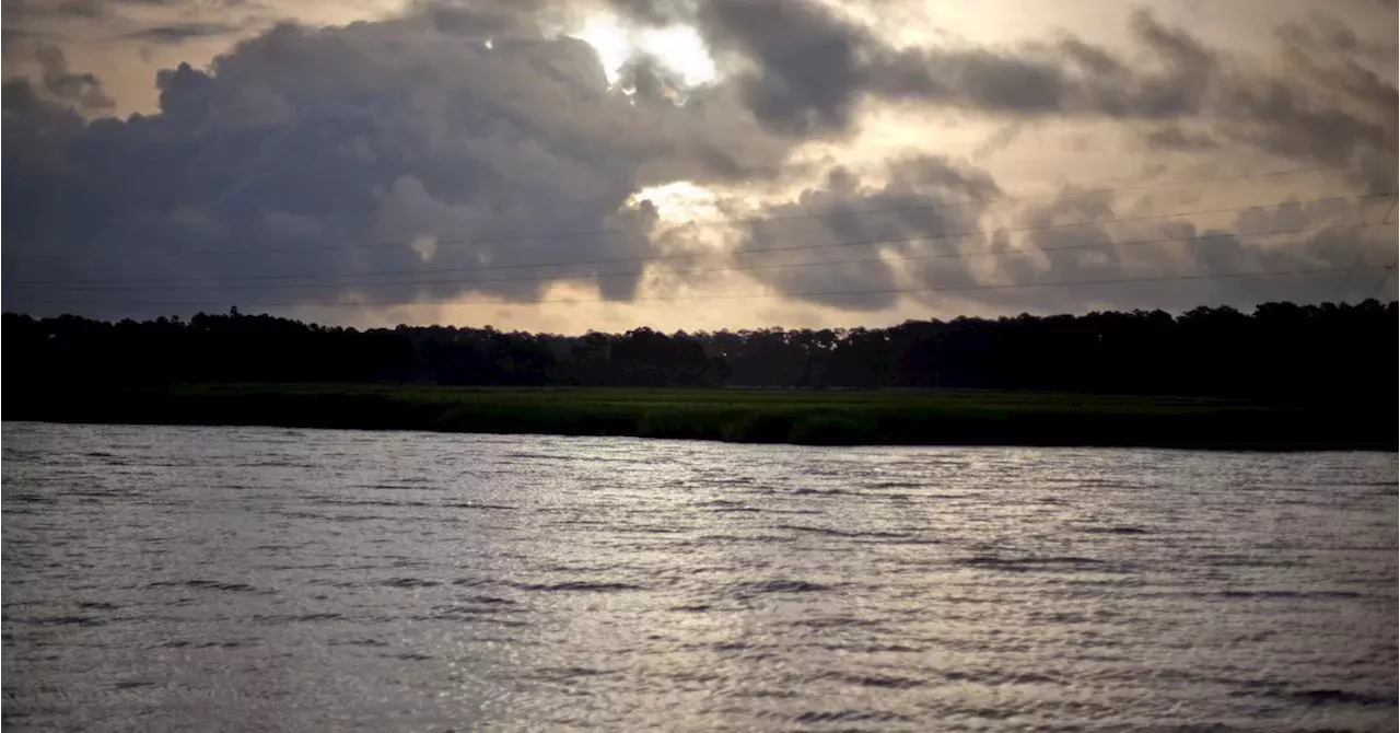 At Least 7 Dead After Ferry Dock Gangway Collapses On Georgia's Sapelo ...