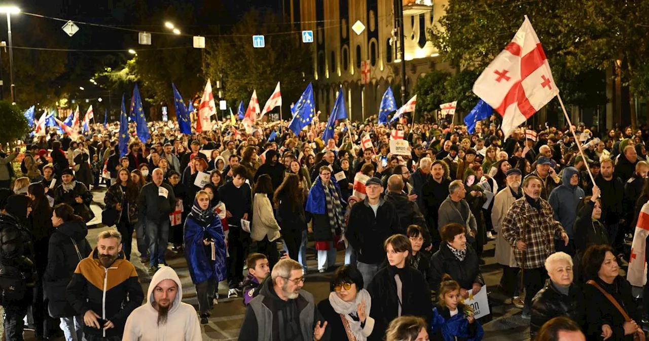 Géorgie : importante manifestation pro-européenne à Tbilissi avant les législatives