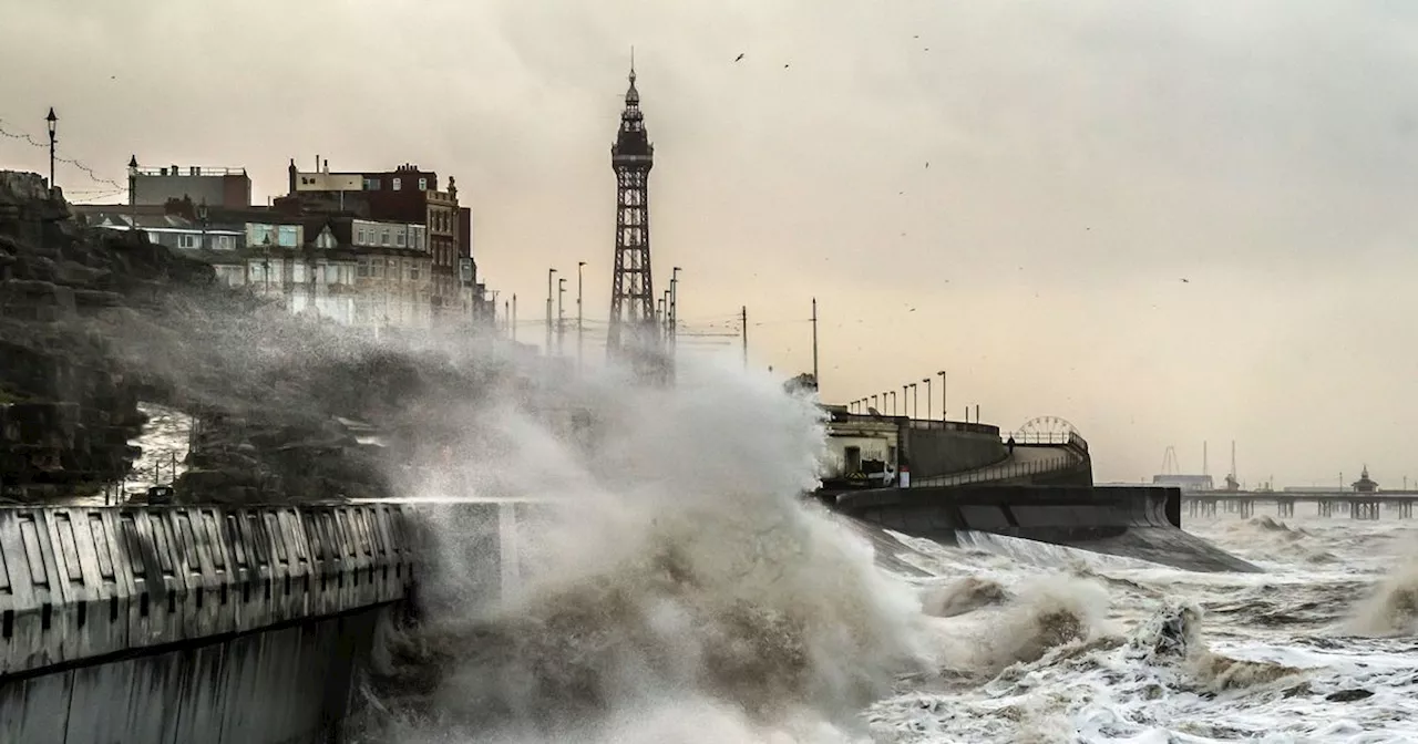 'Stay off the Promenade' warning issued as Storm Ashley hits coastal areas