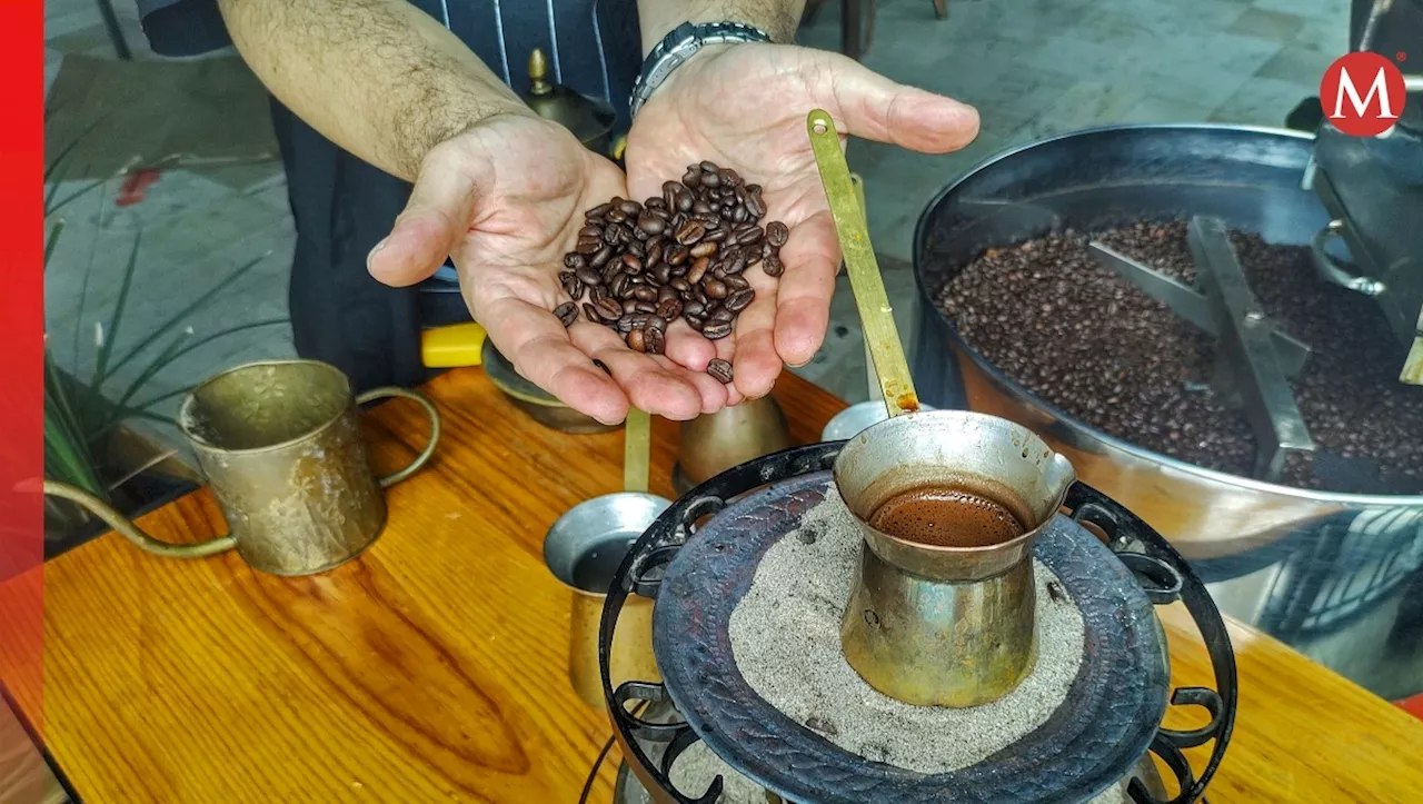 Café turco en Puebla envuelve el sabor y el misticismo del Medio Oriente