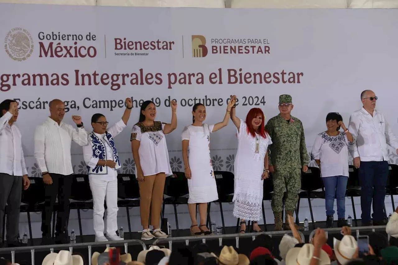 Sheinbaum se sube al Tren Maya y promete que en dos años también será de carga