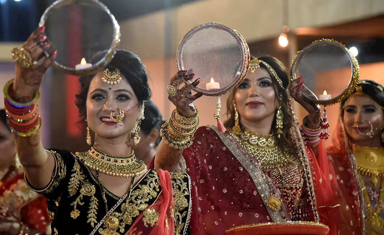 Karwa Chauth Moonrise Time: दिल्ली, नोएडा, गाजियाबाद... किस शहर में कब दिखेगा करवा चौथ का चांद, जानिए