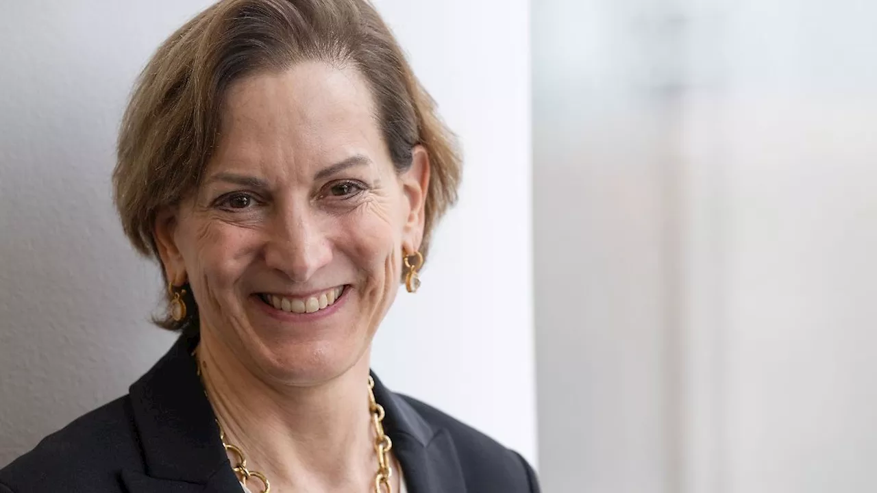 Hessen: Anne Applebaum erhält Friedenspreis