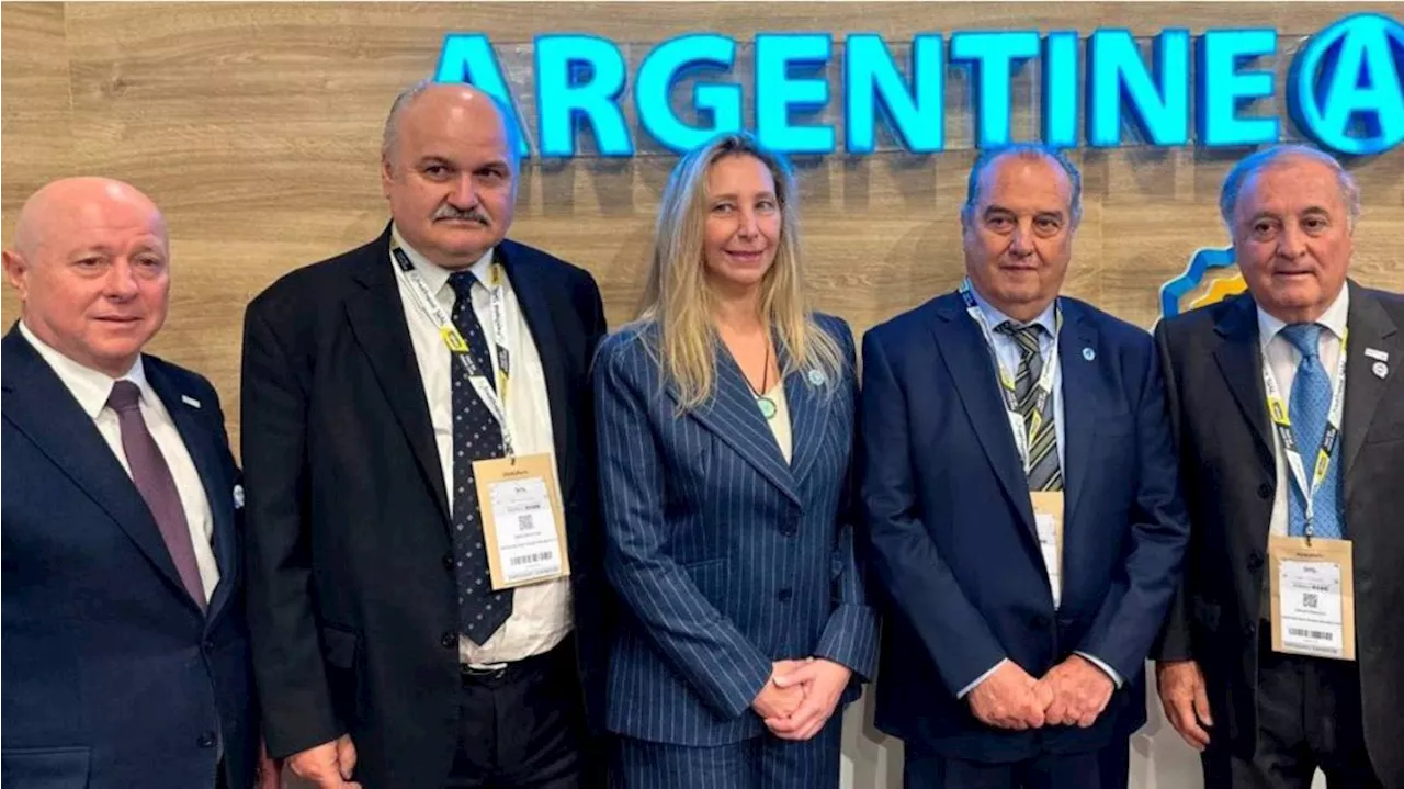 Karina Milei hizo sociales en París, en busca de negocios para empresas argentinas