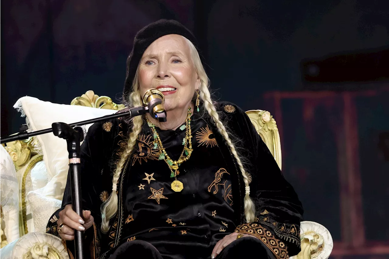 Joni Mitchell Brings Classics and Deep Cuts to Triumphant Hollywood Bowl Concert