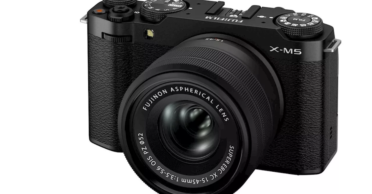 Fujifilm X-M5, la fotocamera mirrorless che ha l’ambizione di sfidare gli smartphone