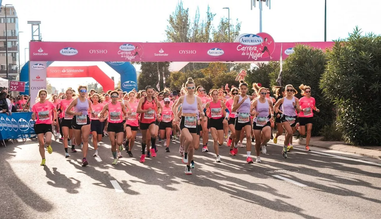 14.000 participantes en una marea rosa de récord en la Carrera de la Mujer de Zaragoza