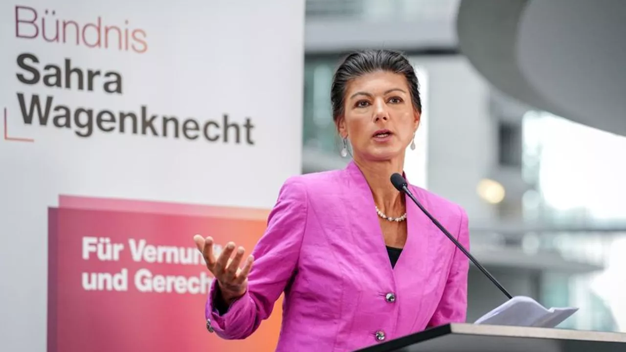 Mögliche Landes-Koalitionen: Wagenknecht pocht auf Distanz zu Merz in Ukraine-Politik