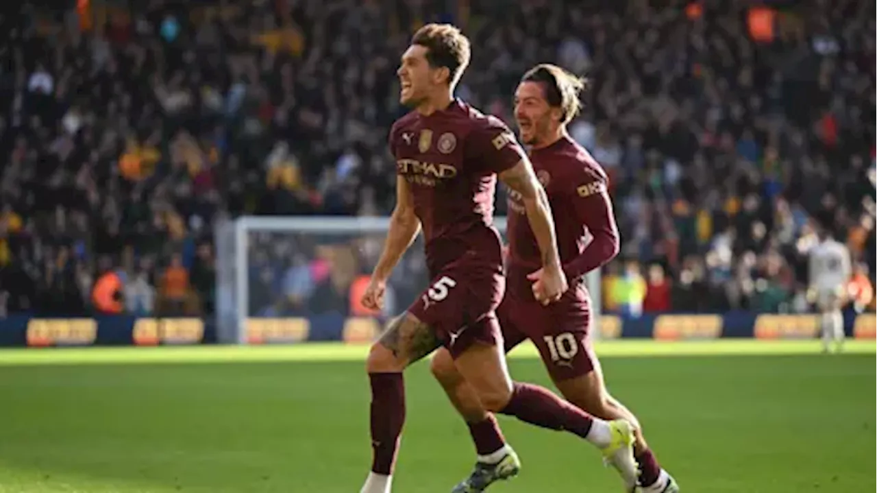 Manchester City beat Wolves with last-gasp winner