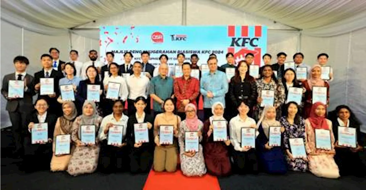 KFC allocates RM2.1 million in scholarships for 40 B40 students