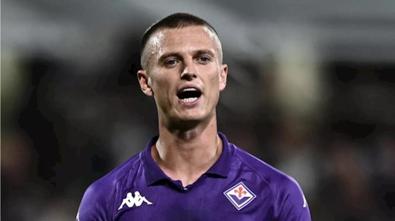 Brutte notizie per la Fiorentina: dopo 5 minuti Gudmundsson lascia il campo di Lecce