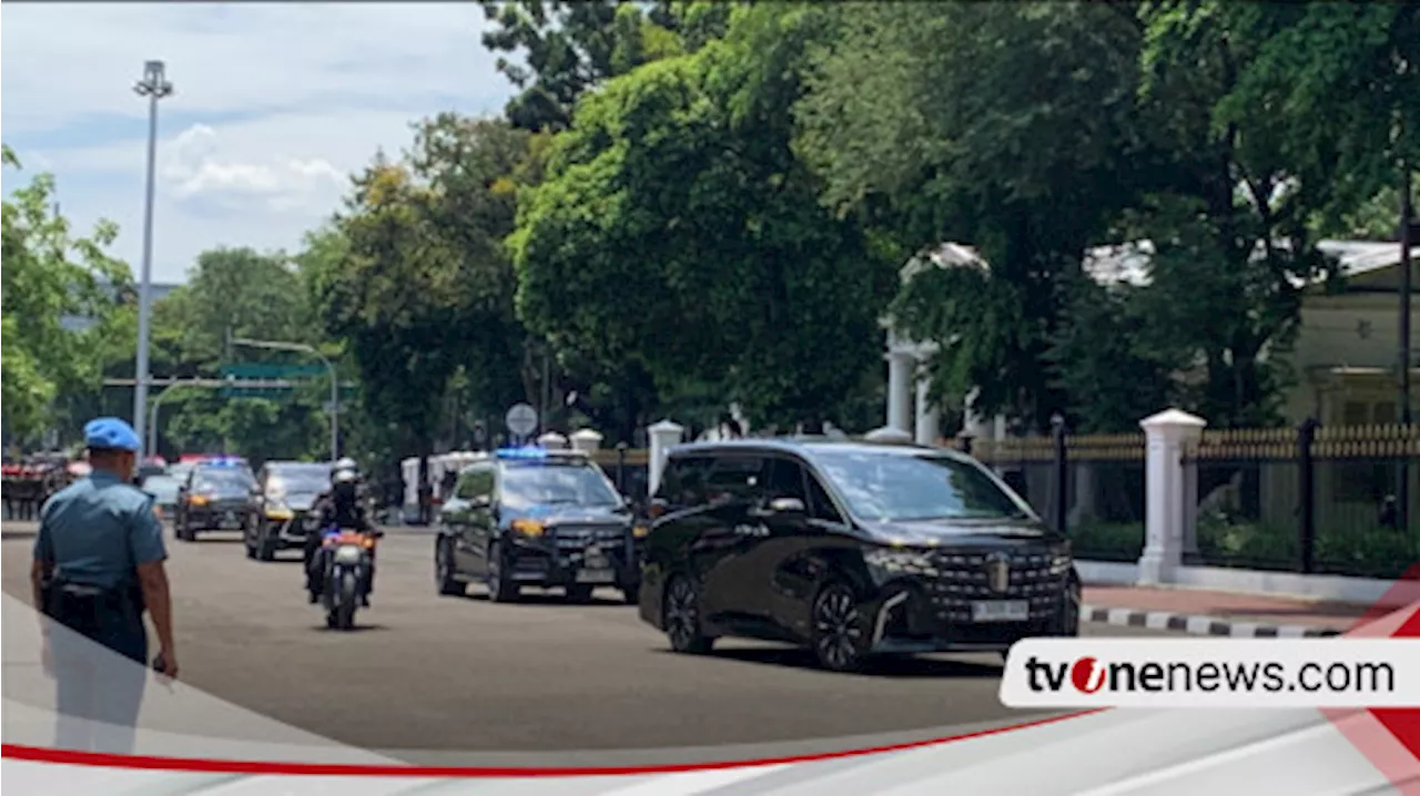 Usai Pelantikan Prabowo-Gibran, Jokowi Tiba di Istana Merdeka Gunakan Pelat Sipil