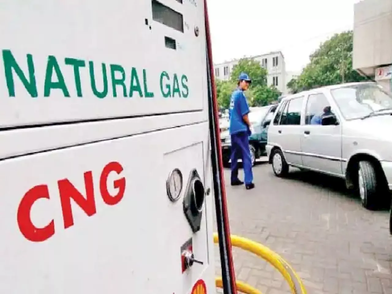 CNG च्या दरात वाढ, 'या' कारणांमुळे वाढले दर