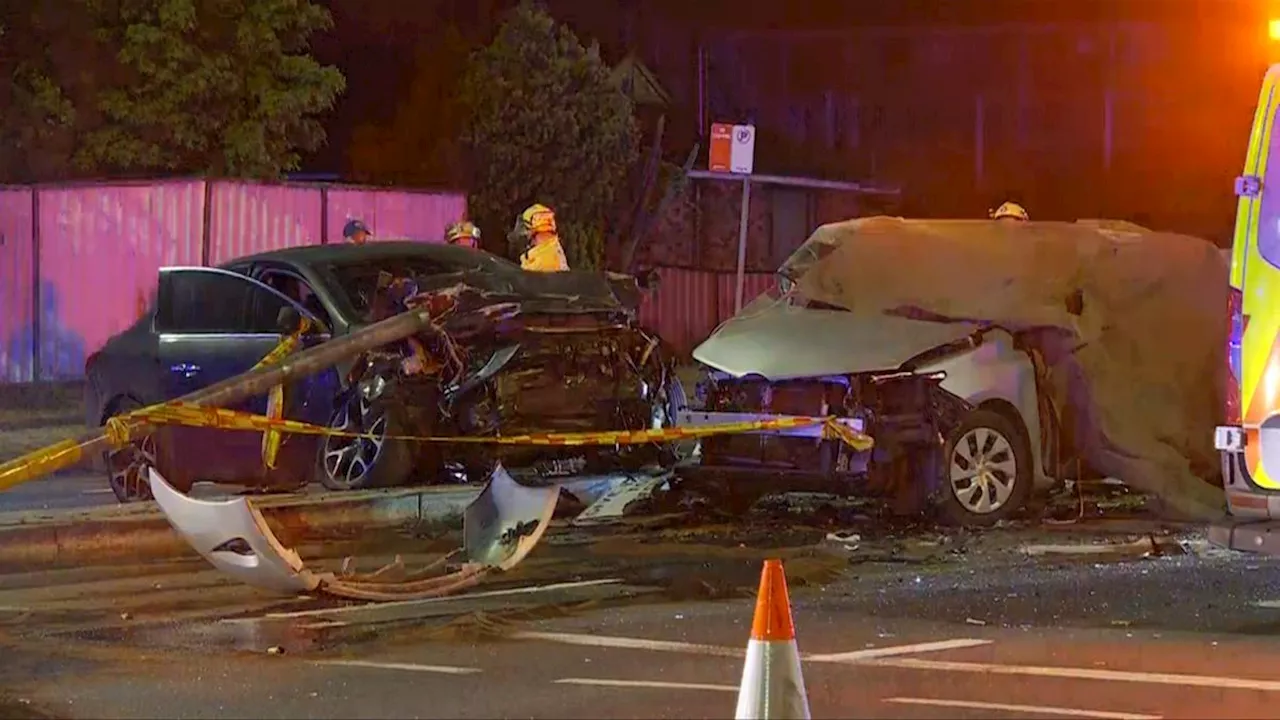 Great Western Hwy at St Marys in Western Sydney closed after man killed in crash with car under police pursuit