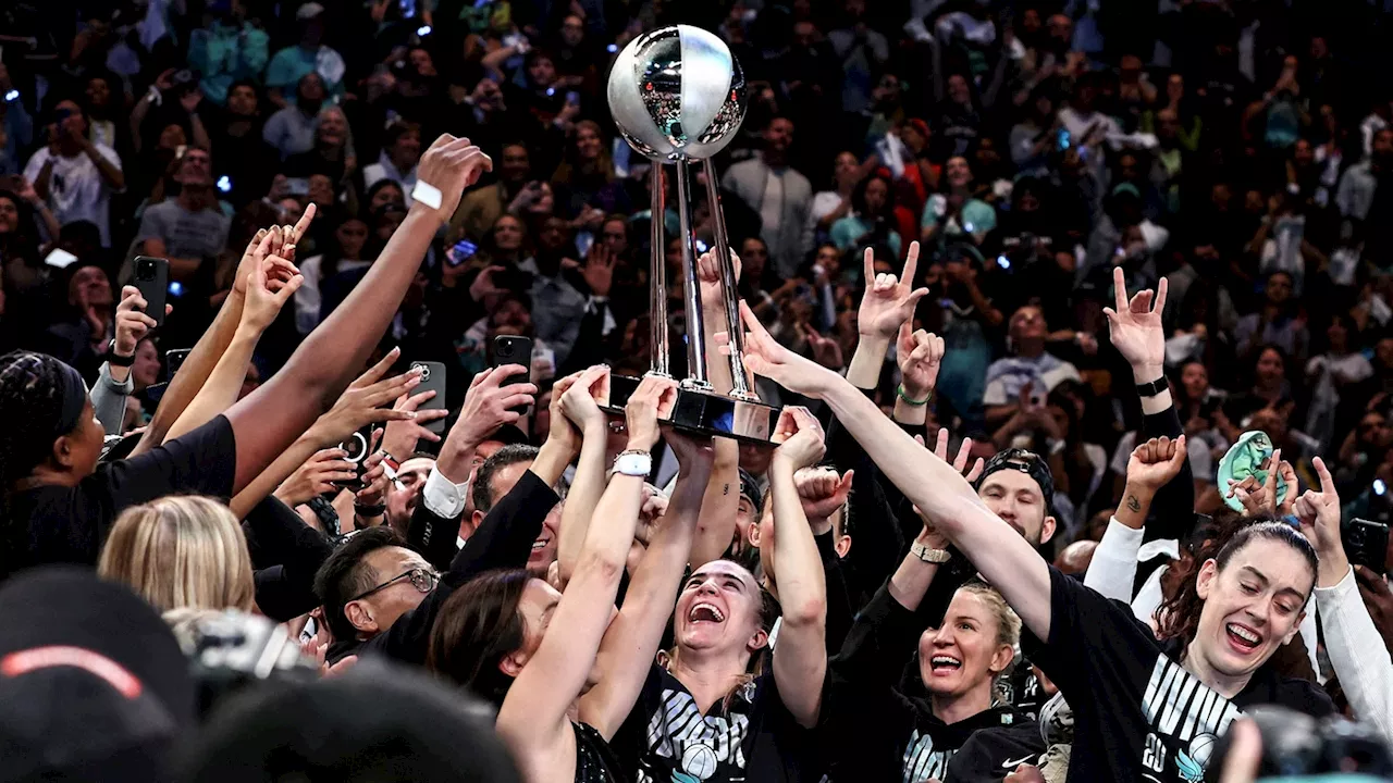 New York Liberty players celebrate 1st WNBA title, thank fans after hard-fought championship win