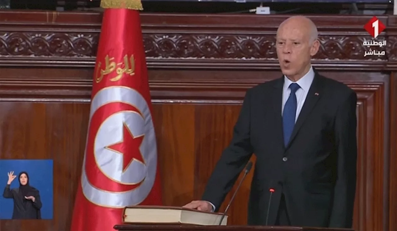 Il presidente della Tunisia Saied giura davanti al Parlamento