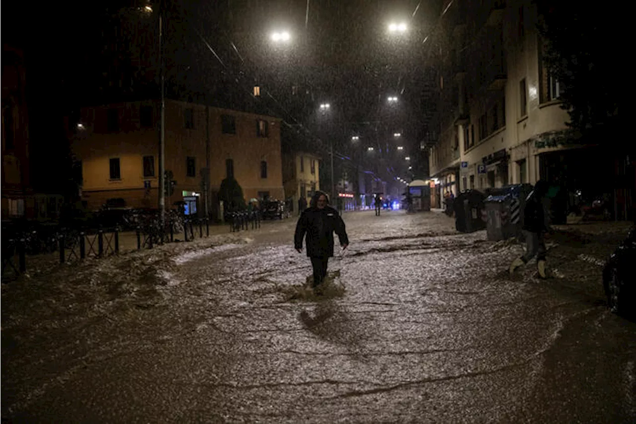 La notte di paura dei bolognesi, il Ravone 'come i geyser'