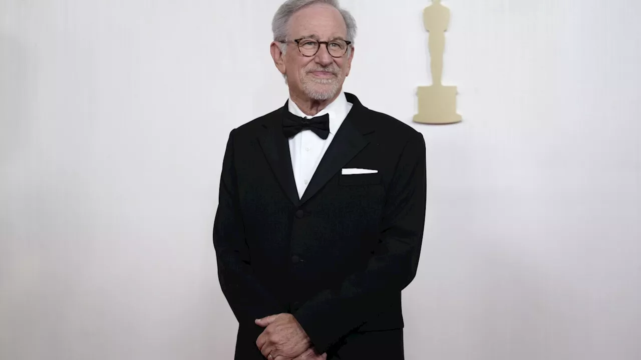 Steven Spielberg, Spike Lee and Ken Burns among recipients of National Medals of Arts