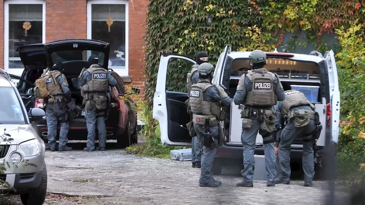 Niedersachsen: Einsatz der Polizei an Schule – Lehrer mutmaßlich mit Messer bedroht