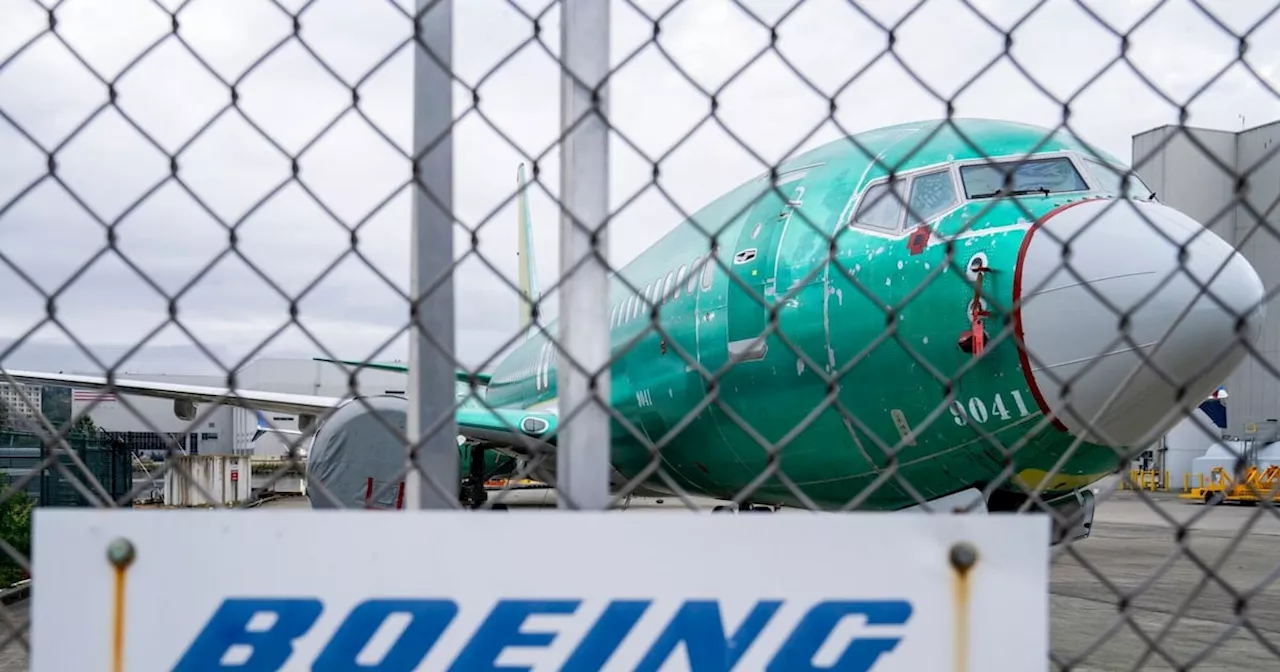 Striking Boeing Workers Make Earnings a Cliffhanger for CEO