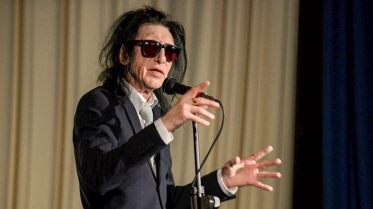 Recension av John Cooper Clarke på Södra teatern