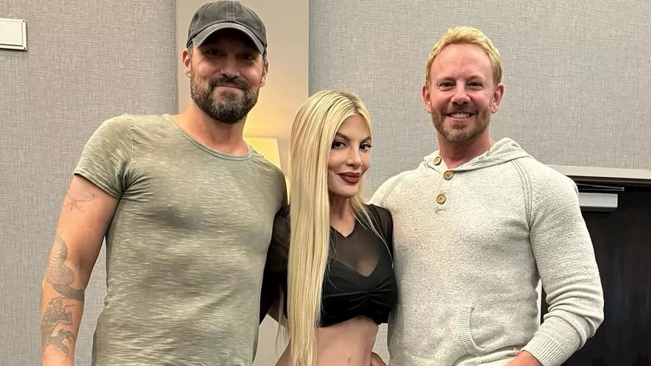 Tori Spelling reunites with 90210 co-stars Brian Austin Green and Ian Ziering at The Hollywood Show...