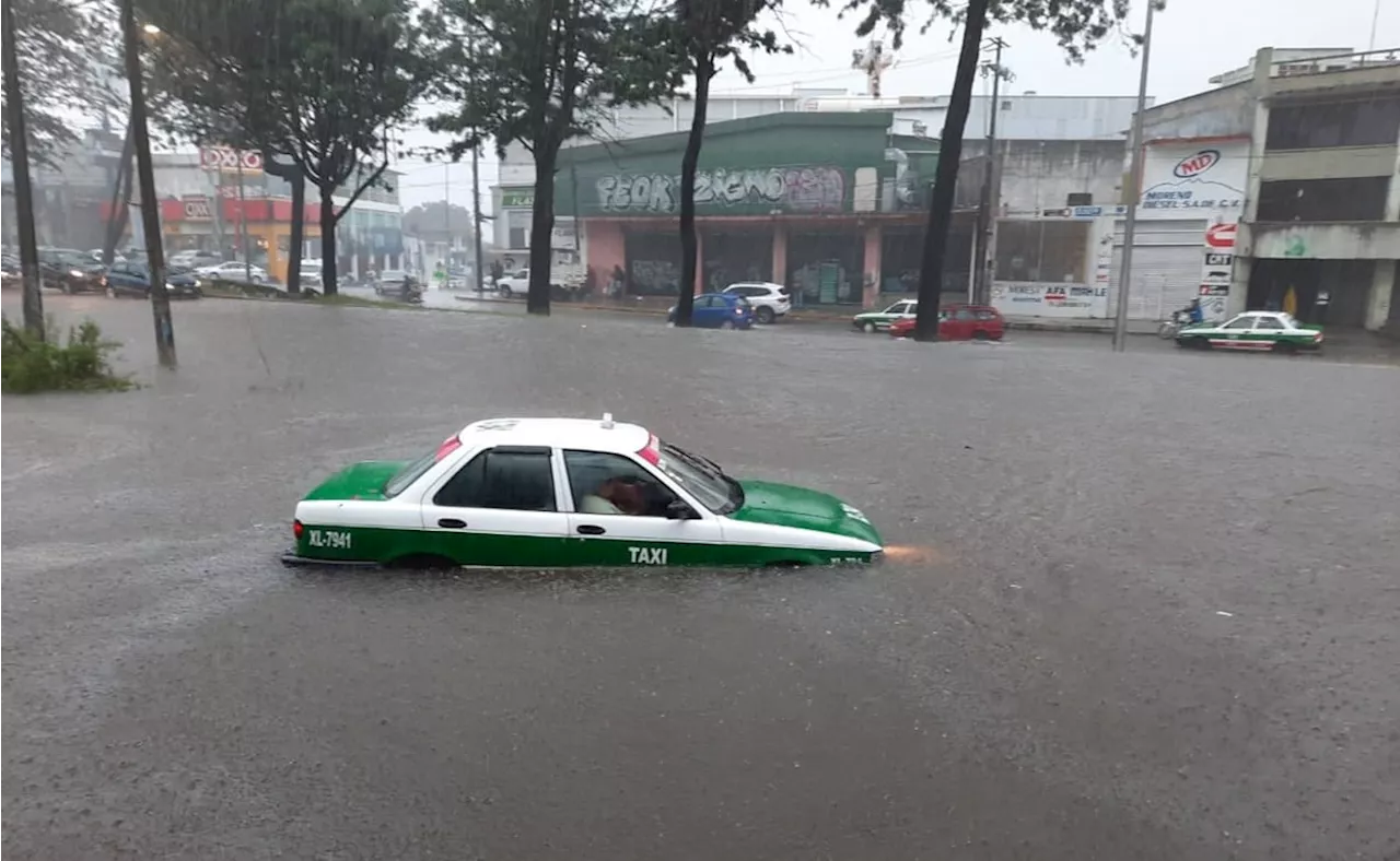 Suman 32 municipios golpeados por las lluvias en Veracruz; hay más de 3,000 viviendas afectadas