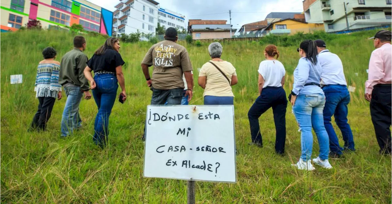 A 104 familias se les esfuma el sueño de tener vivienda en lote estrella de Guatapé