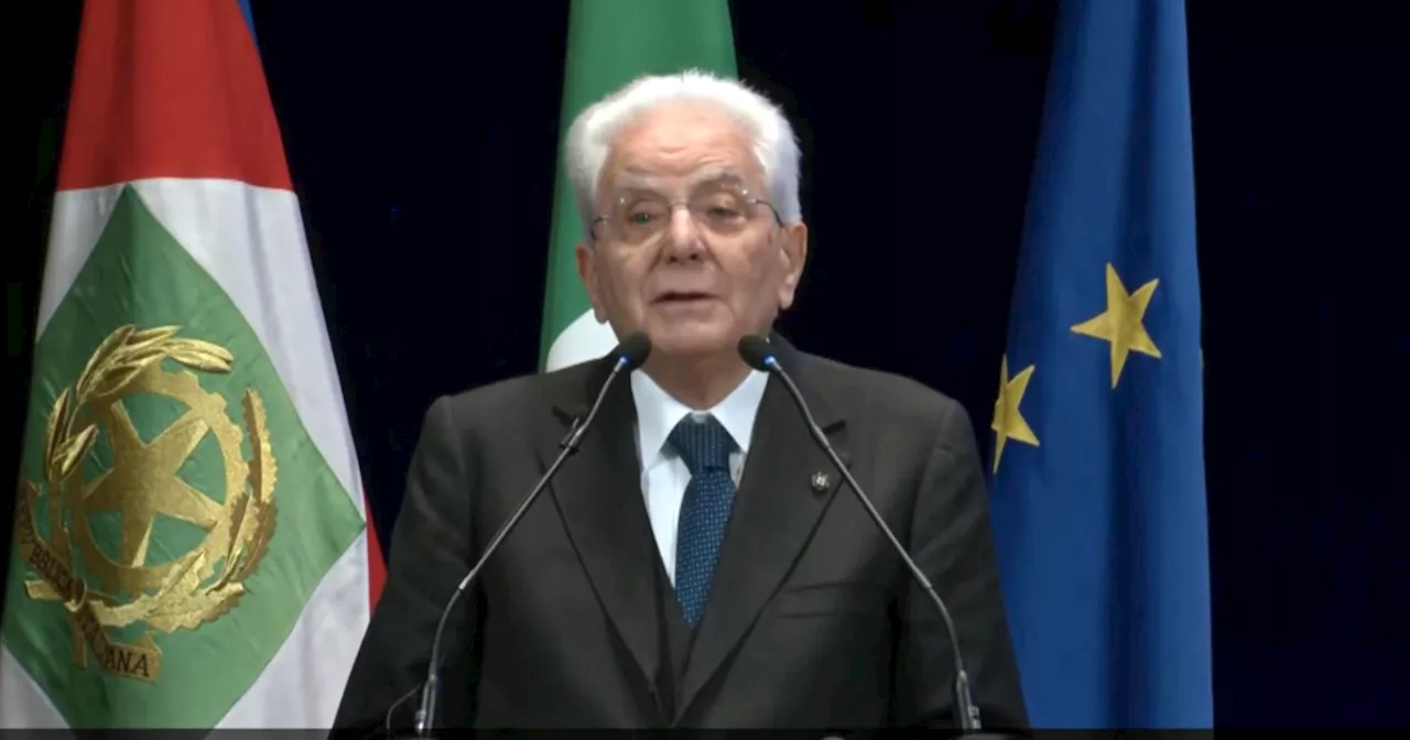 Mattarella: “Cambiamenti climatici spesso all’origine delle disuguaglianze, necessario ridurre i…