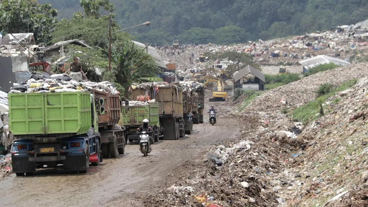 TPA Sarimukti ”Overload”, Pengolahan Sampah Bandung Raya Belum Optimal