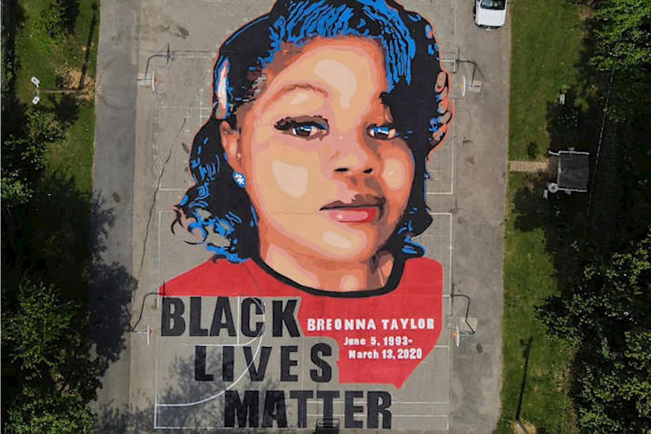 Prosecutors: Ex-officer's gunshots put people in danger the night of deadly Breonna Taylor raid