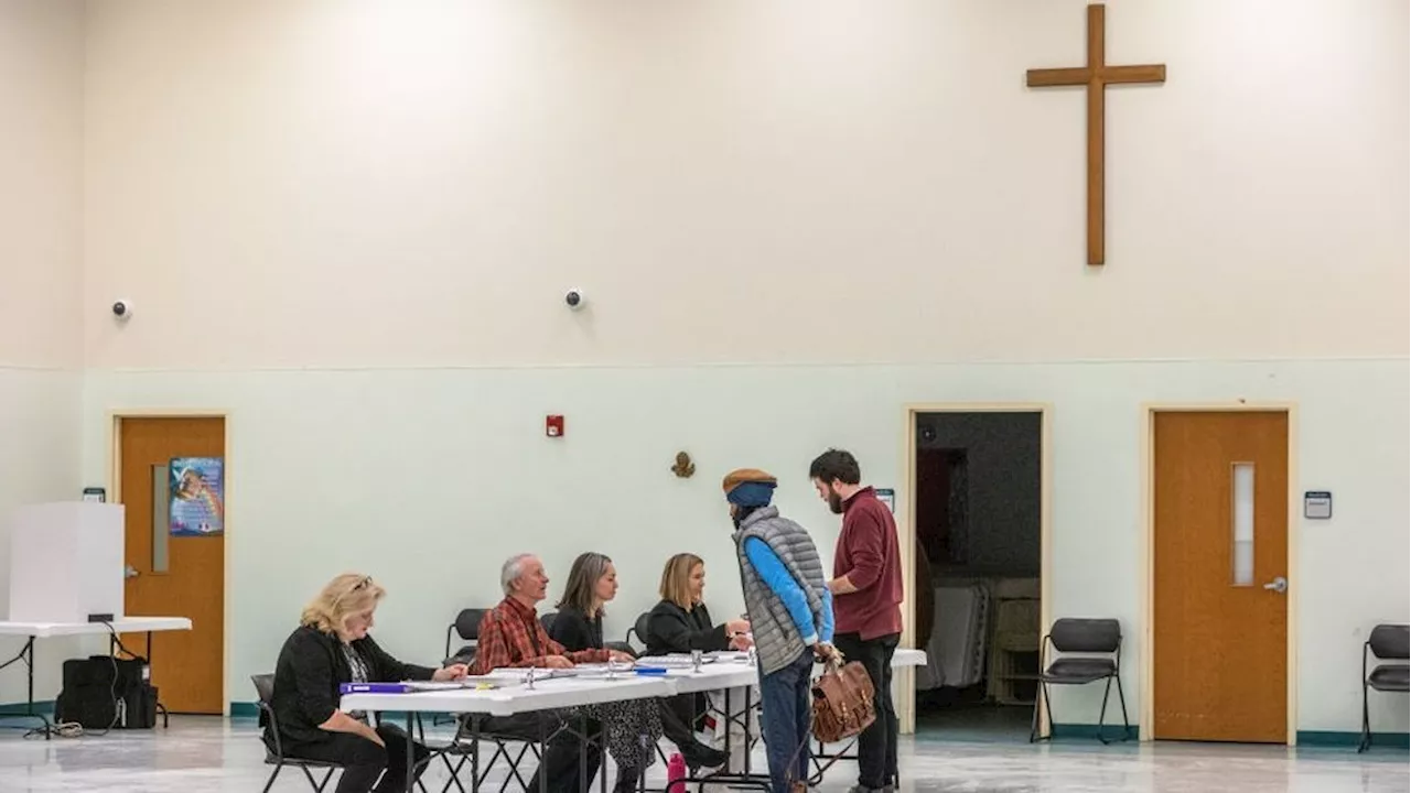 FACT CHECK TEAM: How religious beliefs sway American voting patterns