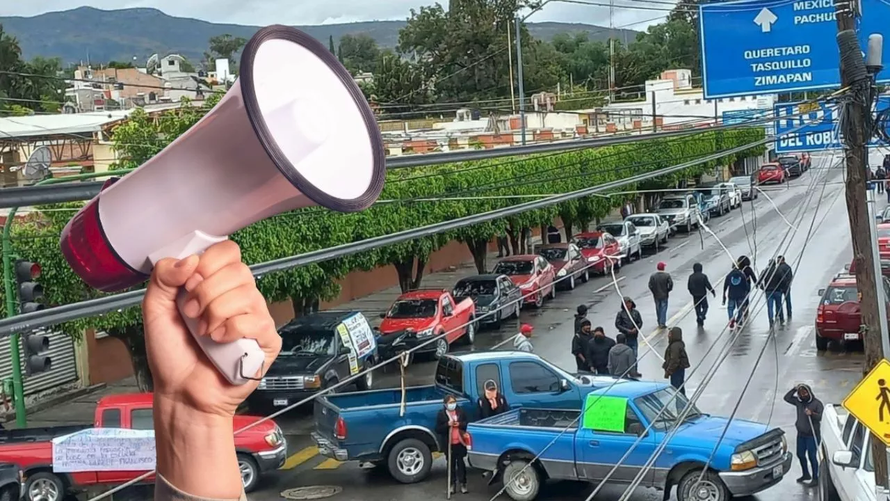 Bloquean avenida del Centro en Ixmiquilpan; padres de familia exigen reposición de maestro