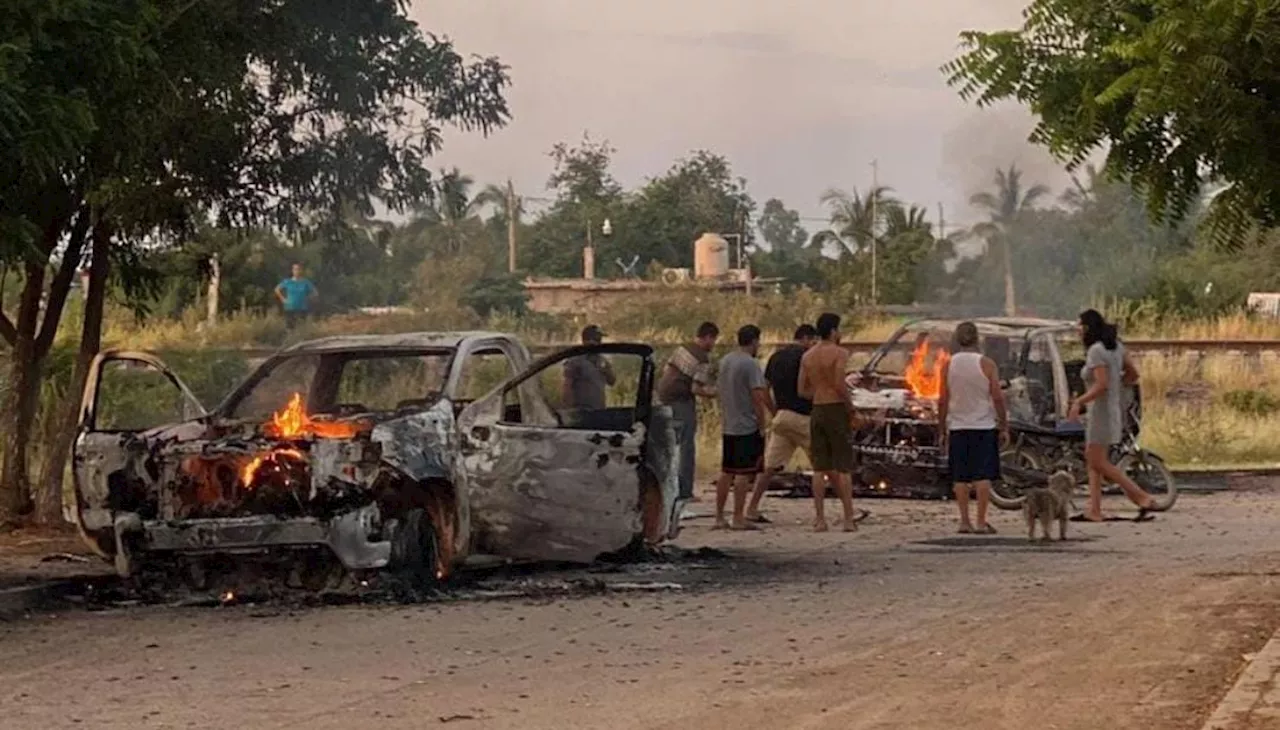 Enfrentamiento entre civiles armados en Elota, Sinaloa, deja 7 vehículos incinerados