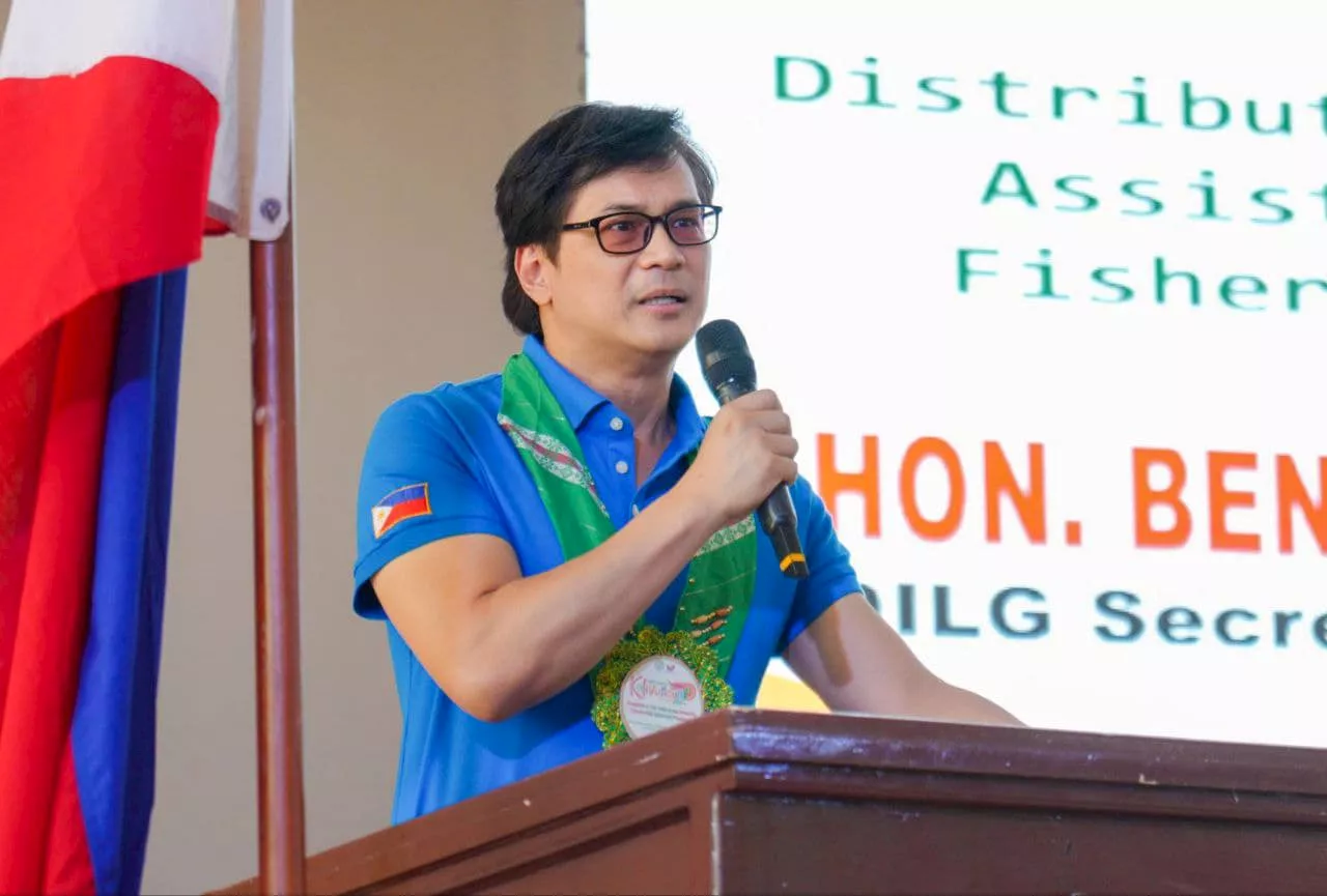 Abalos calls for overhaul of 33-year-old Local Government Code